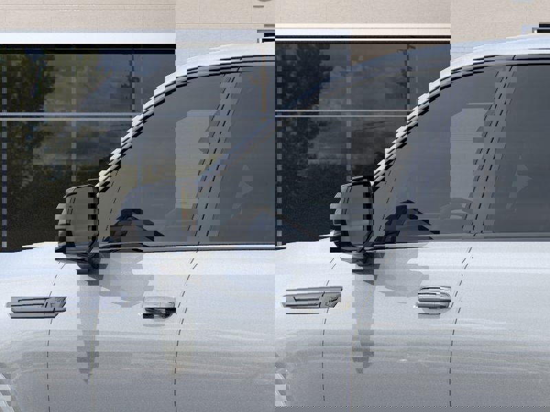 New 2025 Cadillac Escalade IQ Sport 2 w/ LPO, ONYX Package image 12