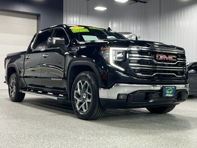 Certified 2024 GMC Sierra 1500 SLT w/ SLT Premium Plus Package AWD/4WD image 8