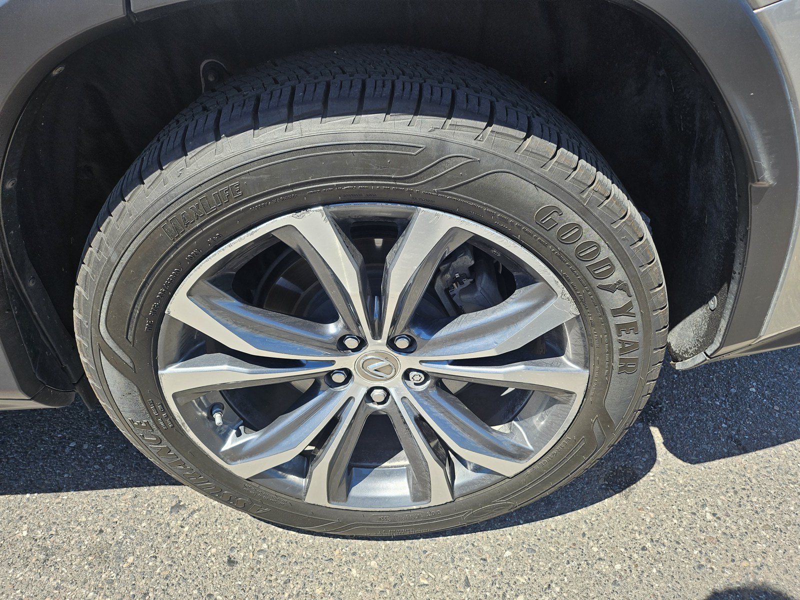Used 2017 Lexus RX 450h AWD w/ Cold Weather Package image 17
