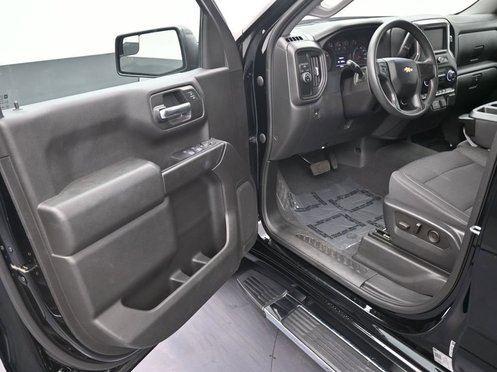 Used 2023 Chevrolet Silverado 1500 Custom RWD image 10