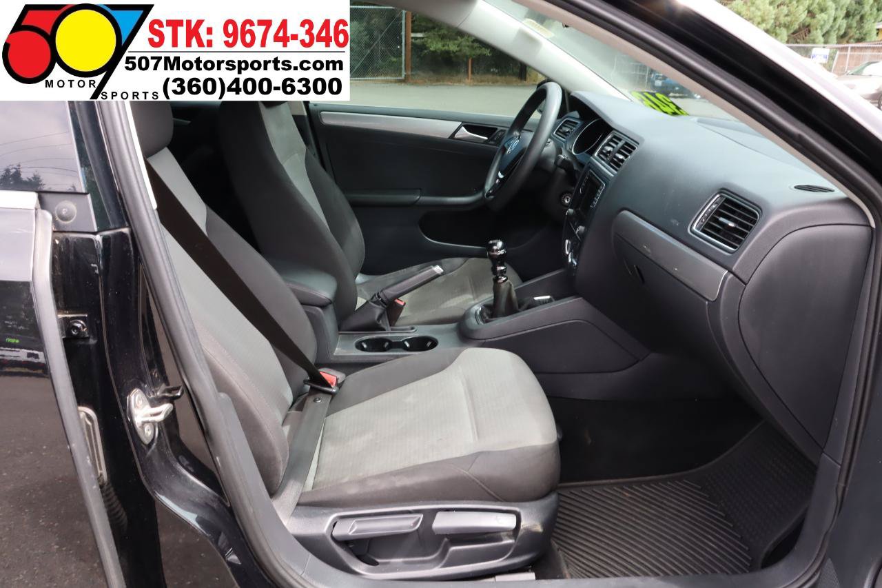 Used 2017 Volkswagen Jetta S FWD image 18