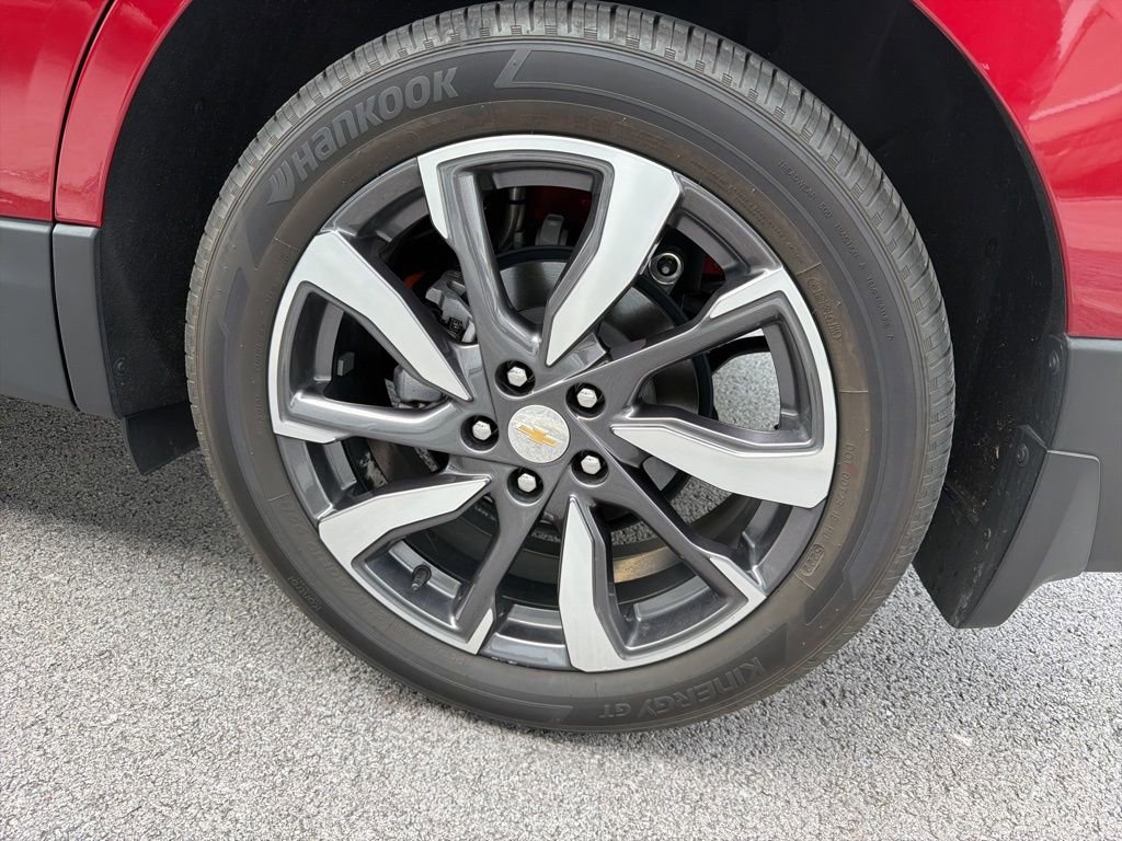 Used 2023 Chevrolet Equinox Premier image 7