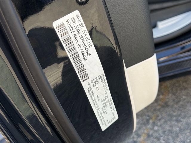 Used 2024 Chrysler Pacifica Limited FWD image 34