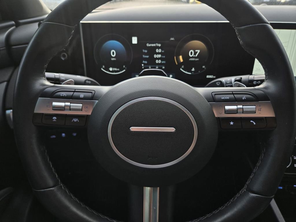 Used 2025 Hyundai Santa Cruz Limited image 28