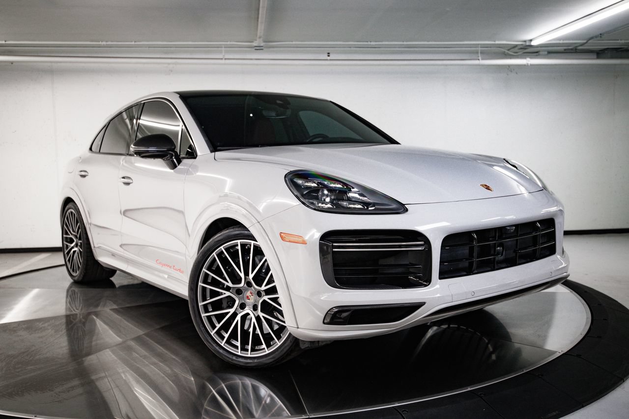 Certified 2022 Porsche Cayenne Turbo AWD/4WD image 9