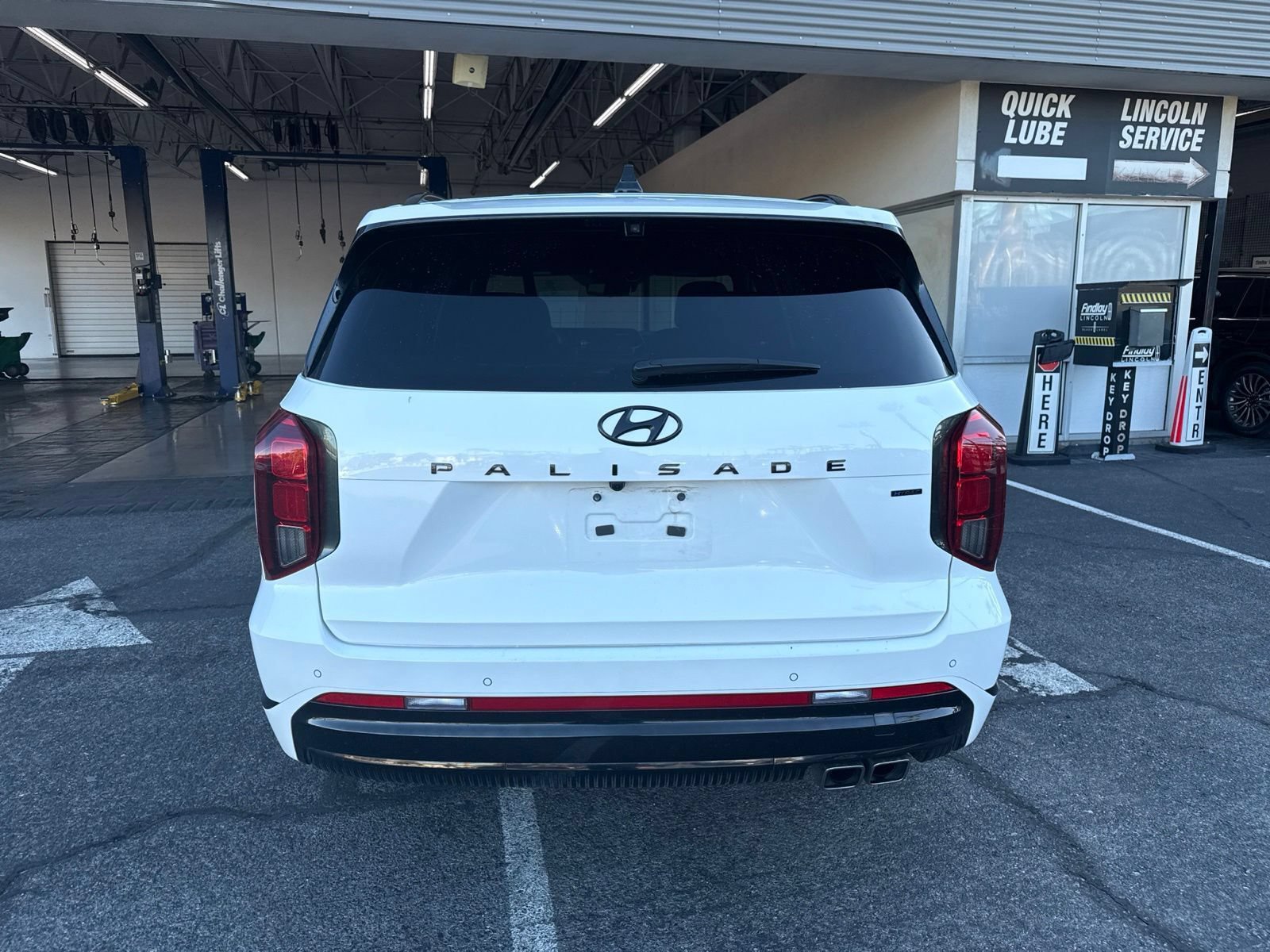 Used 2024 Hyundai Palisade Calligraphy AWD/4WD image 6