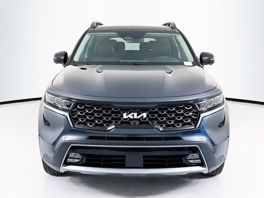 Used 2022 Kia Sorento SX Prestige image 2