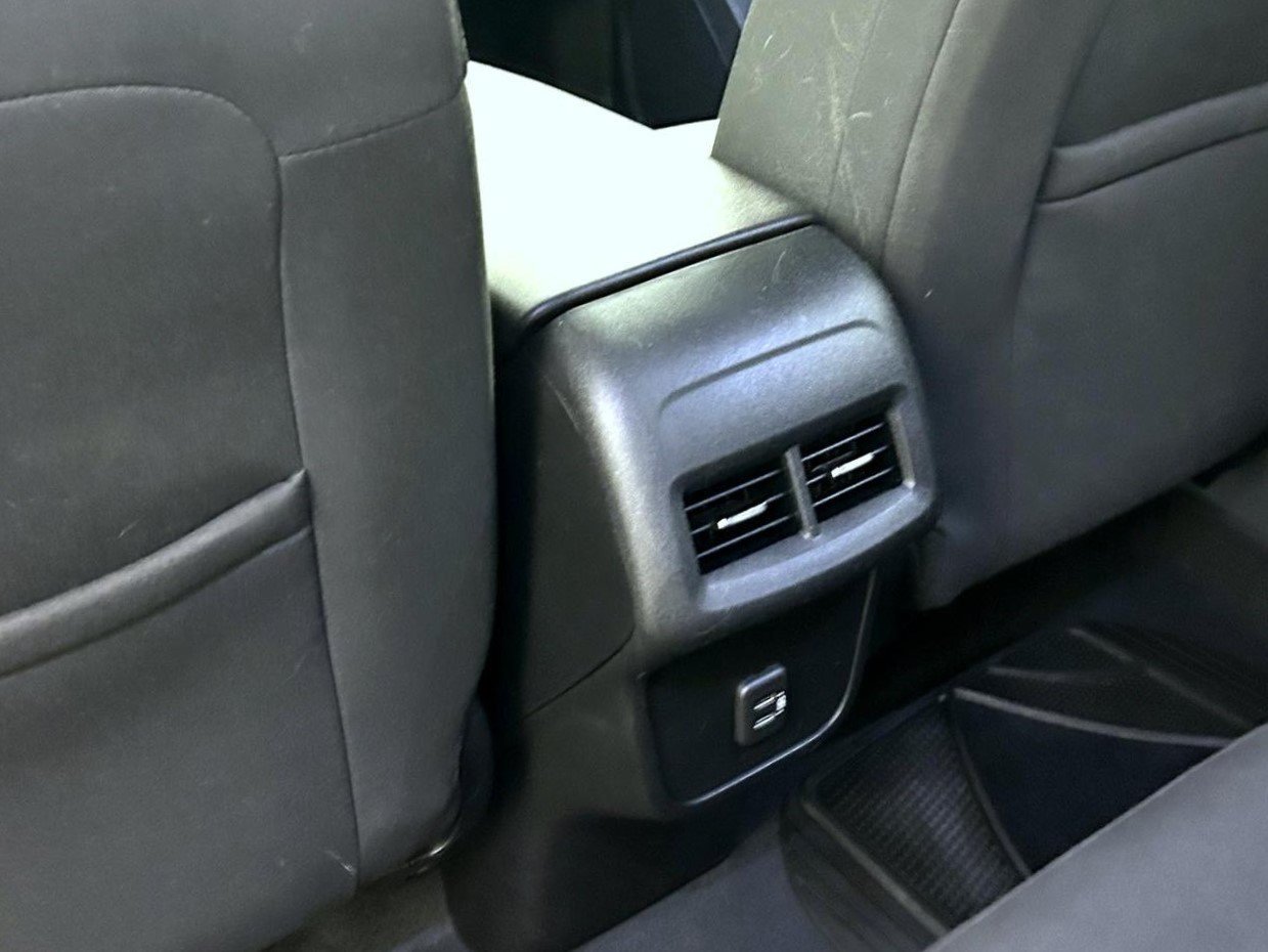 Used 2020 Chevrolet Equinox LT AWD/4WD image 21