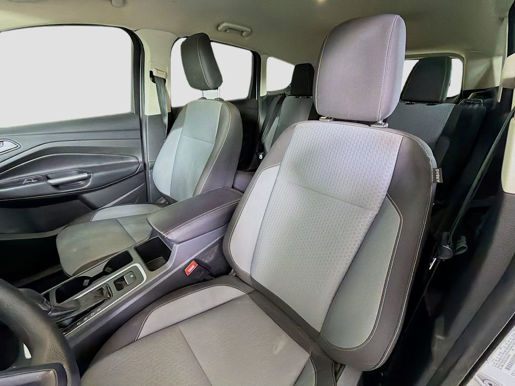 Used 2018 Ford Escape SE image 13