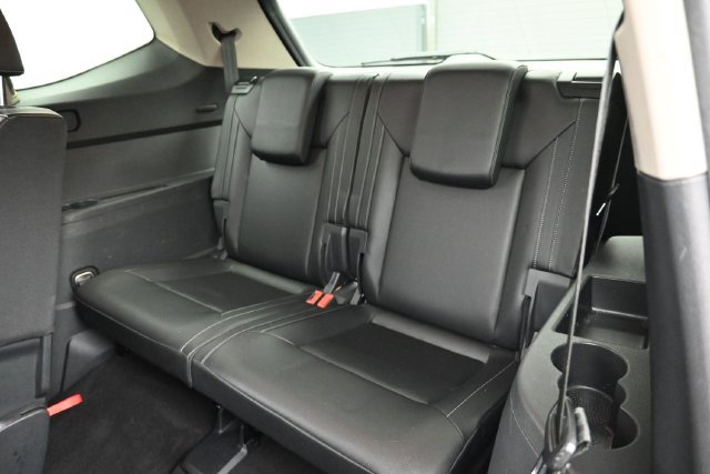 Used 2018 Volkswagen Atlas SE FWD image 28