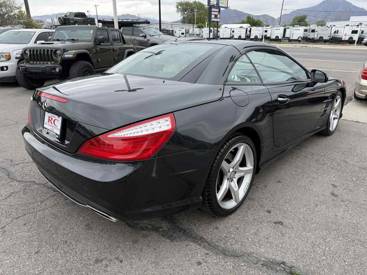 Used 2013 Mercedes-Benz SL 550 image 6