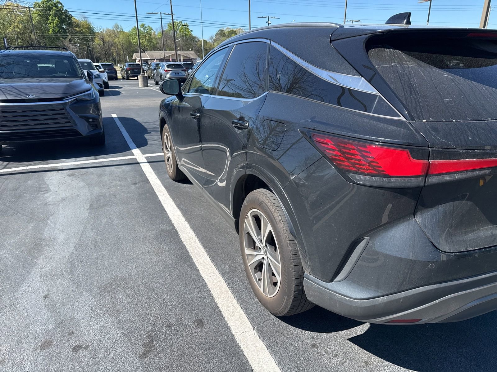 Used 2023 Lexus RX 350 Premium w/ Cold Area Package image 5