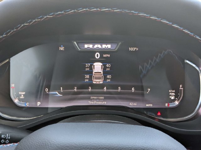 New 2026 RAM 1500 Laramie AWD/4WD image 32