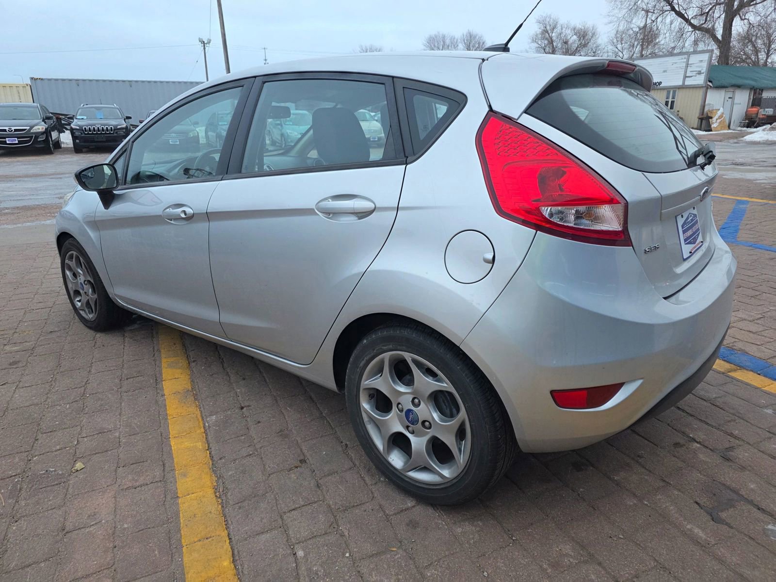 Used 2012 Ford Fiesta SES image 7