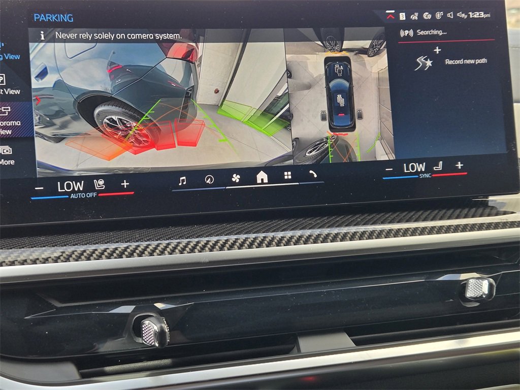 New 2026 BMW X6 M60i w/ Executive Package image 18