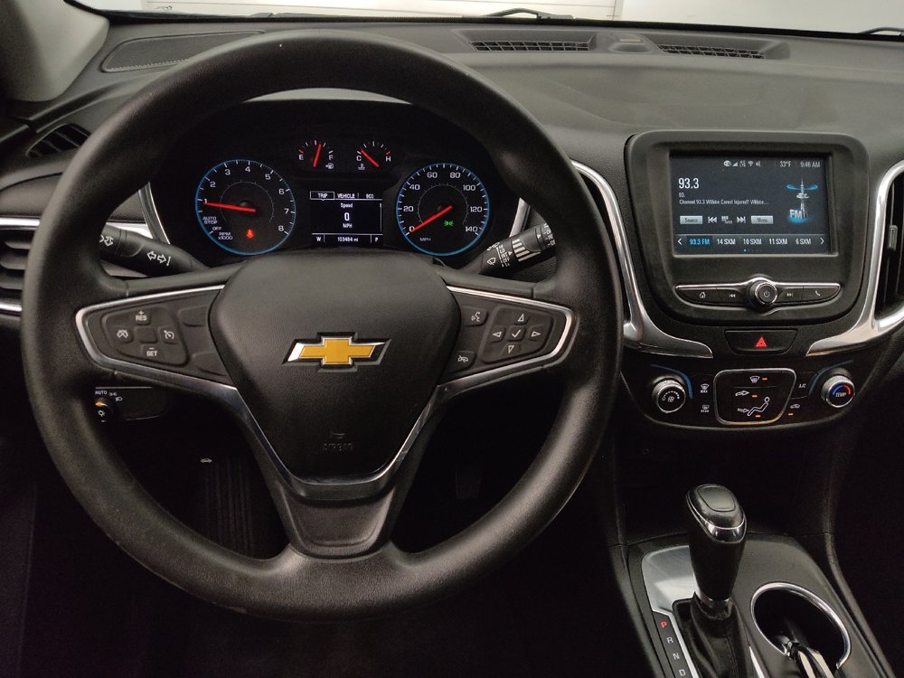 Used 2018 Chevrolet Equinox LT image 22