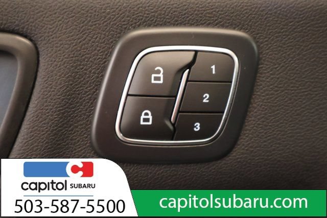 Used 2023 Ford Escape Platinum w/ Premium Technology Package AWD/4WD image 13