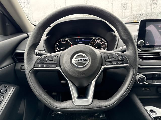 Used 2022 Nissan Altima 2.5 SV image 23