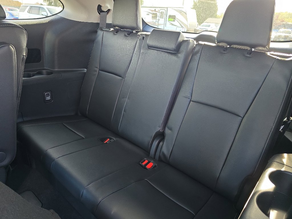 New 2025 Toyota Highlander XLE image 20