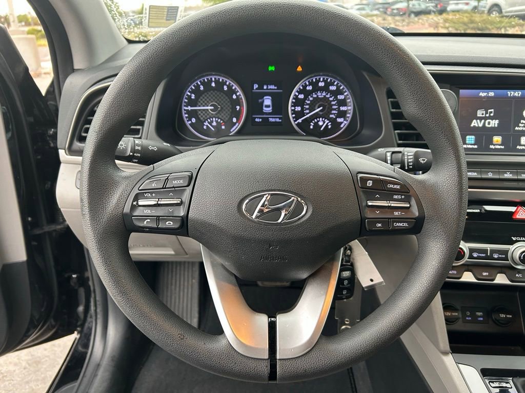 Used 2020 Hyundai Elantra SEL w/ Cargo Package (C1) FWD image 16