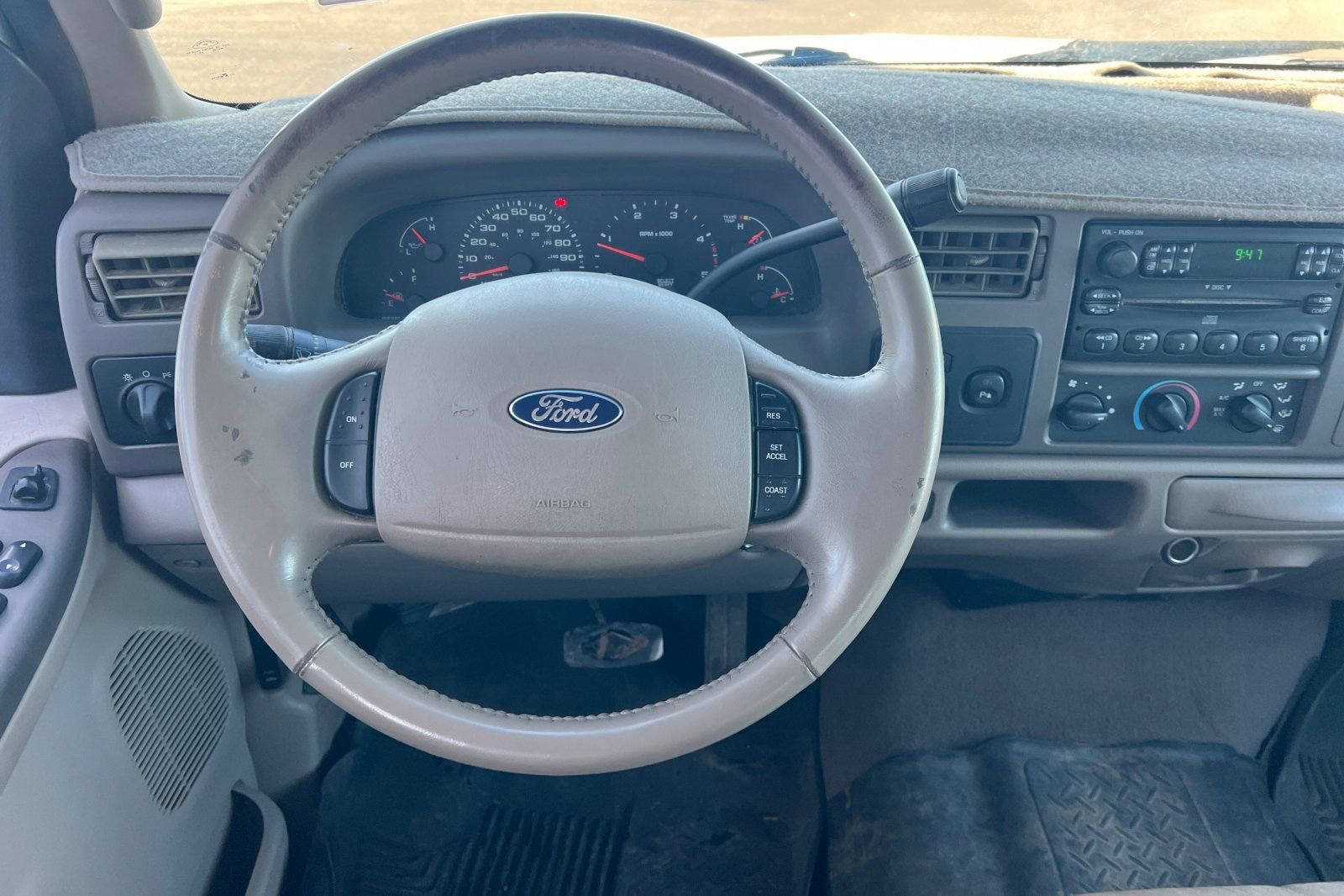 Used 2004 Ford F350 Lariat image 15