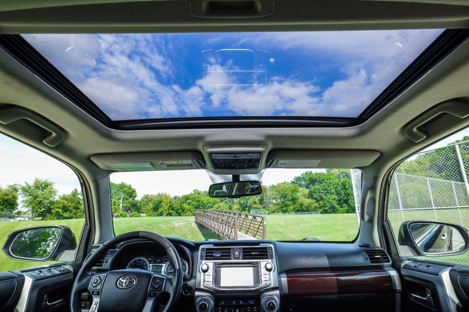 Used 2014 Toyota 4Runner Limited AWD/4WD image 6