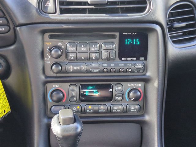 Used 2004 Chevrolet Corvette Convertible w/ Preferred Equipment Group image 18