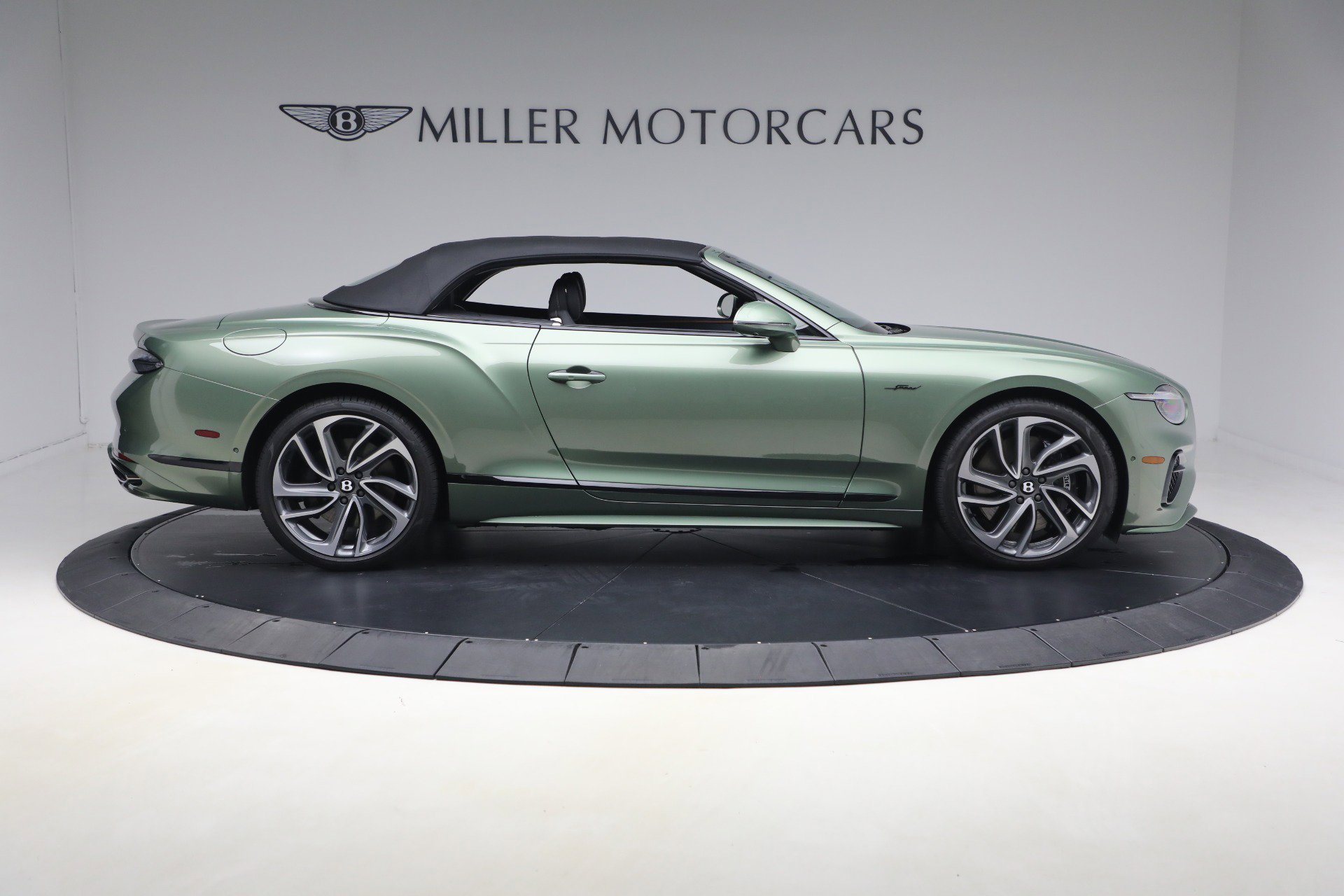 Used 2025 Bentley Continental GT Speed image 18
