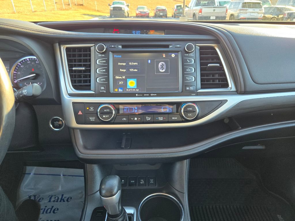 Used 2019 Toyota Highlander Limited Platinum image 19