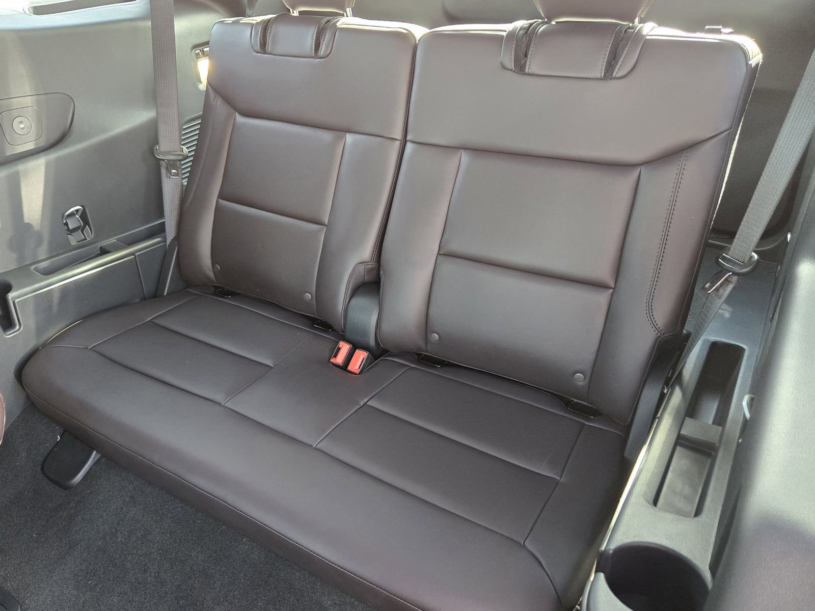 New 2026 Ford Explorer Platinum image 28