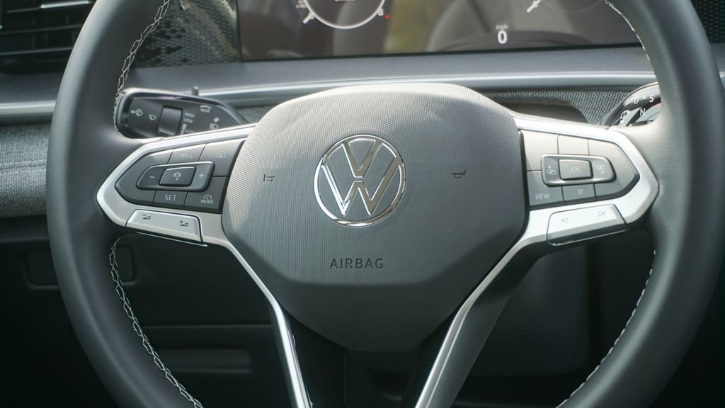 New 2026 Volkswagen Tiguan S AWD/4WD image 11
