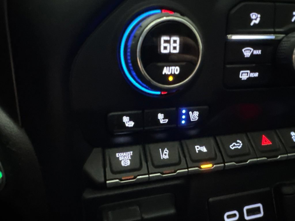 Used 2020 Chevrolet Silverado 3500 High Country w/ Z71 Off-Road Package AWD/4WD image 47