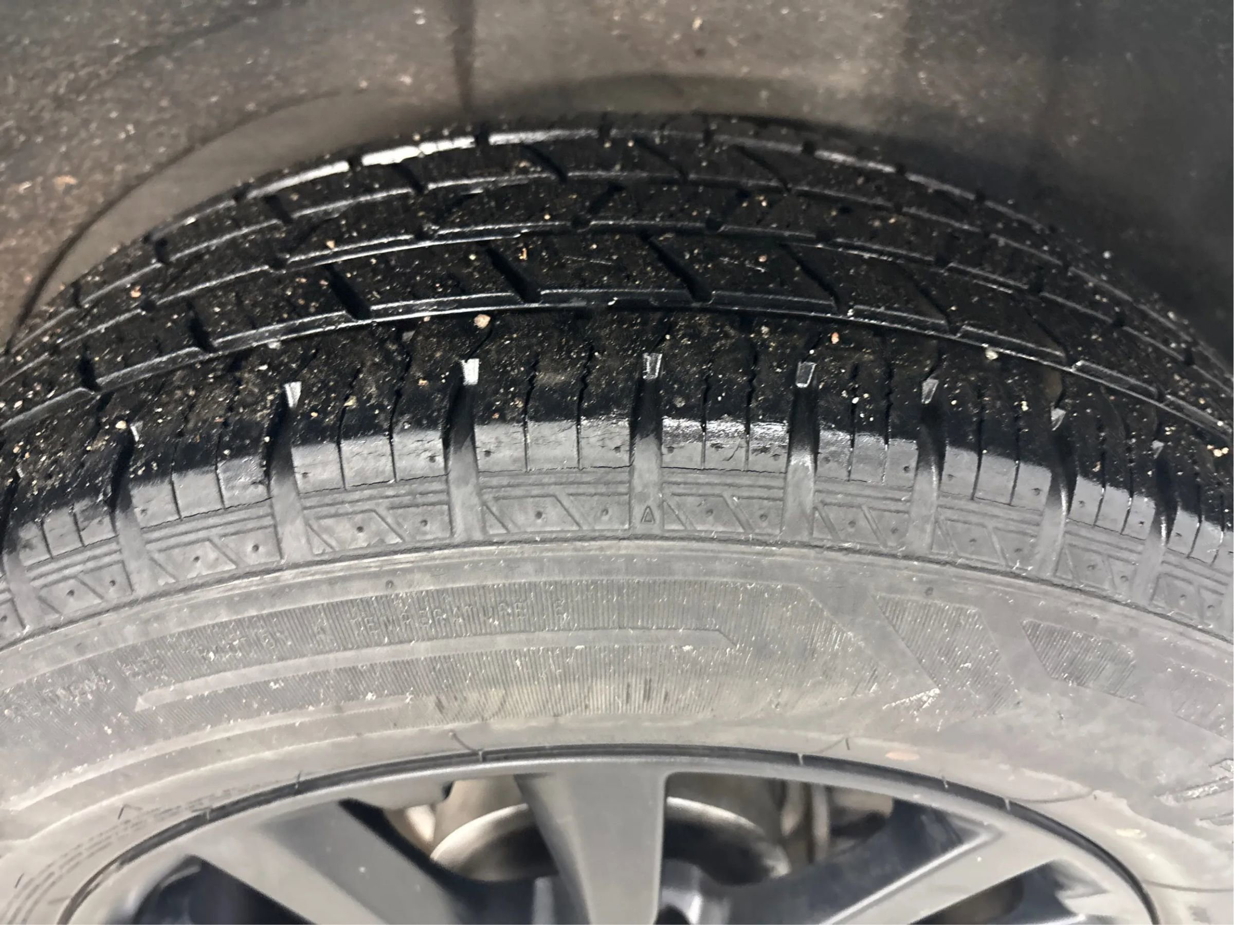 Used 2017 Nissan Rogue SV w/ Midnight Edition Package image 32