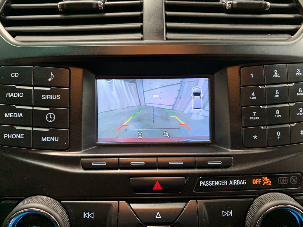 Used 2017 Ford Explorer XLT image 28
