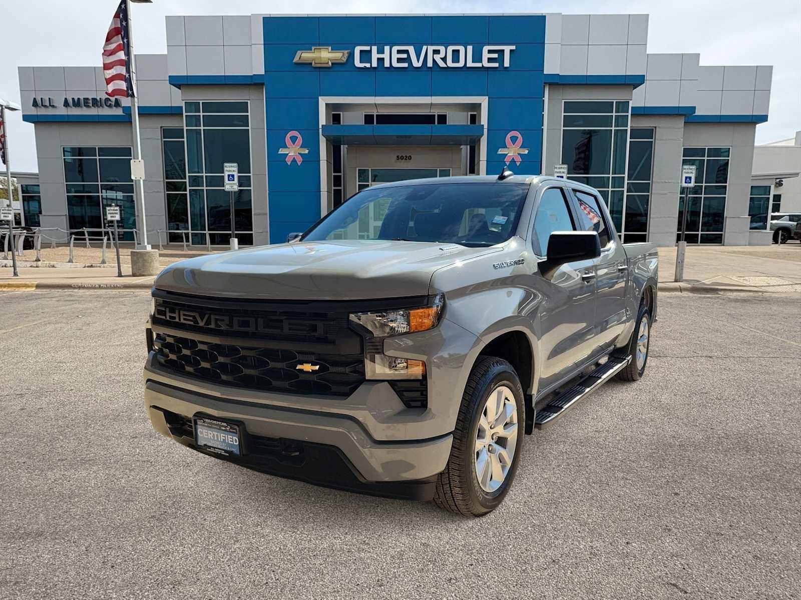 Used 2025 Chevrolet Silverado 1500 Custom RWD image 1