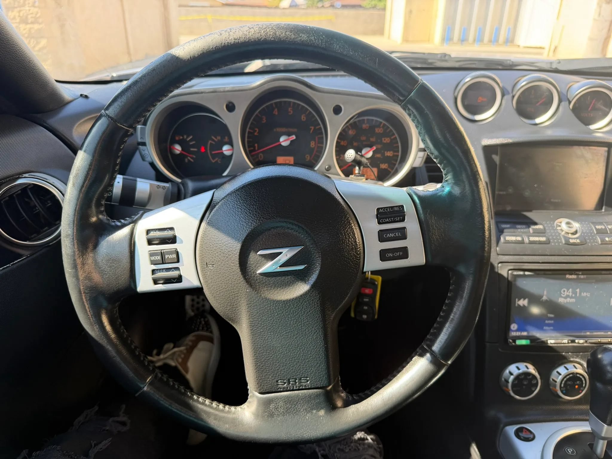 Used 2007 Nissan 350Z Touring RWD image 10