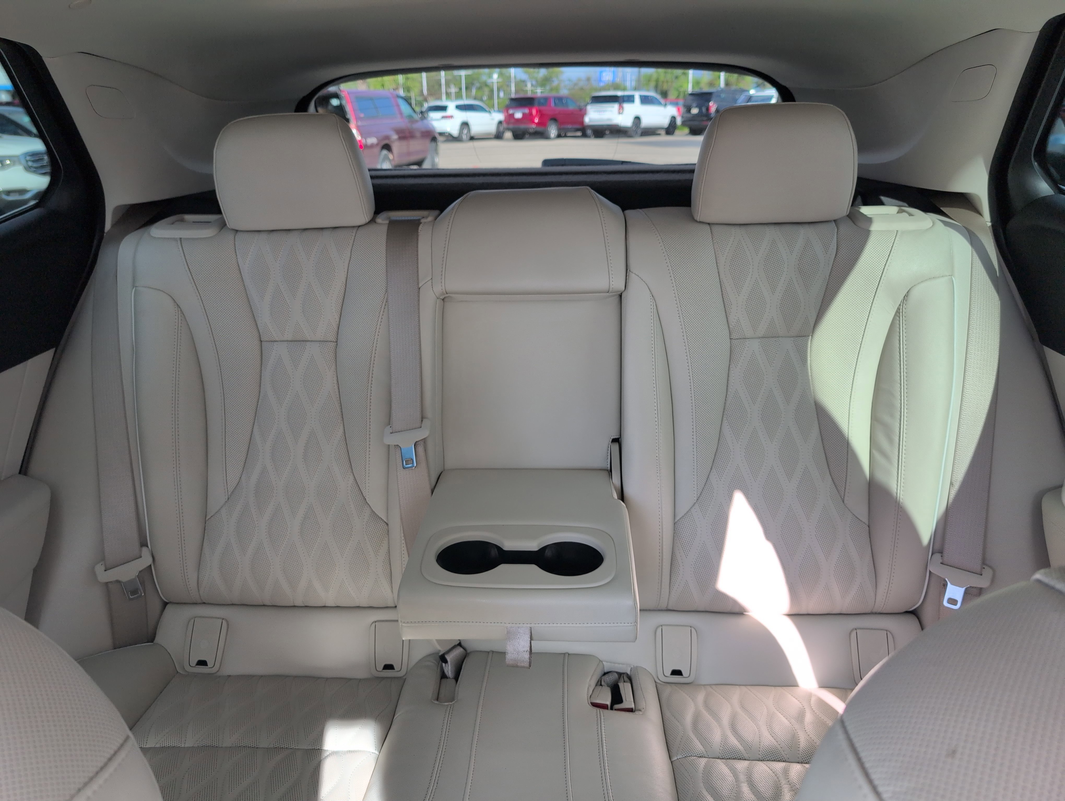 Used 2021 Buick Envision Avenir w/ Technology Package II image 28