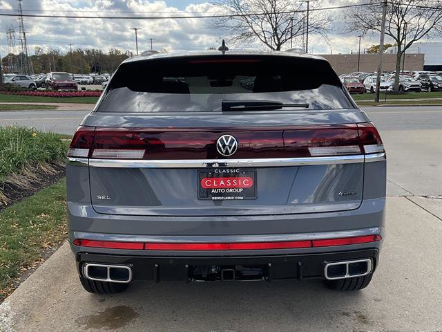 New 2026 Volkswagen Atlas Cross Sport SEL Premium R-Line image 4