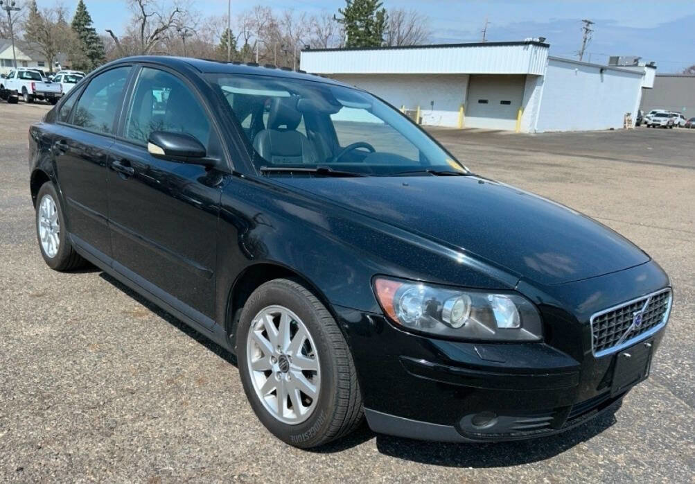 Used 2006 Volvo S40 T5 FWD image 2