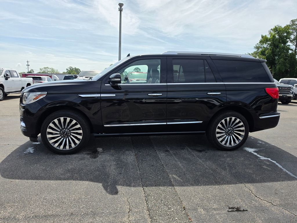 Used 2018 Lincoln Navigator Reserve w/ Technology Package AWD/4WD image 6