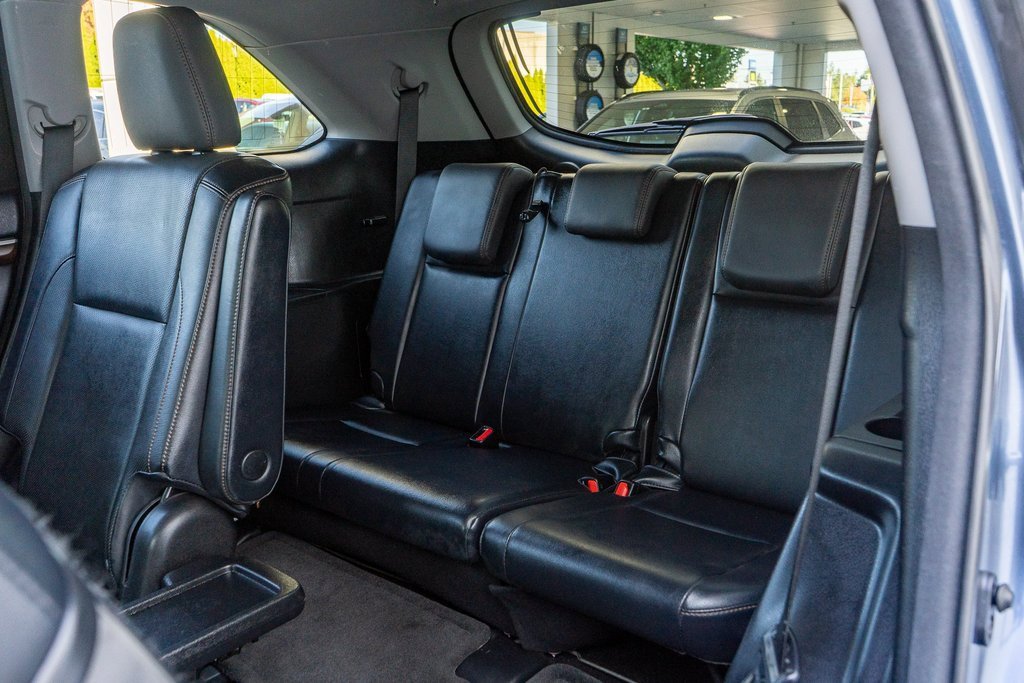 Used 2014 Toyota Highlander Limited image 18