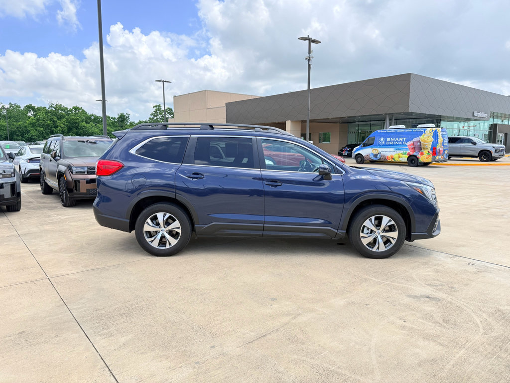Used 2023 Subaru Ascent Premium w/ Convenience Package AWD/4WD image 6