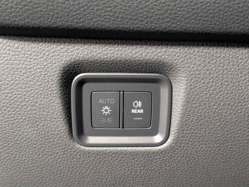 New 2026 Porsche Cayenne E-Hybrid AWD/4WD image 35