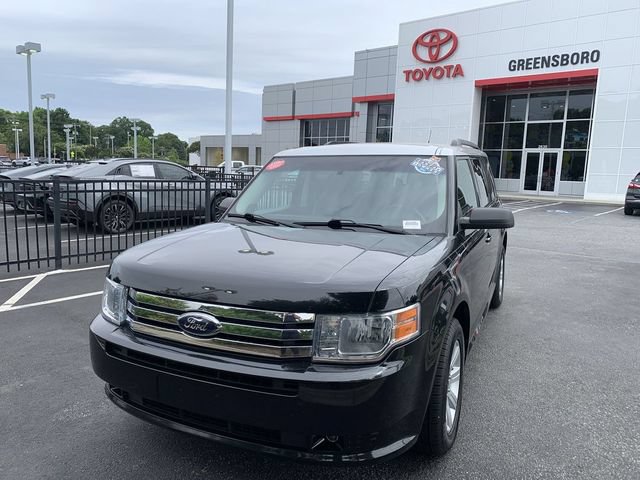 Used 2010 Ford Flex SE FWD image 1