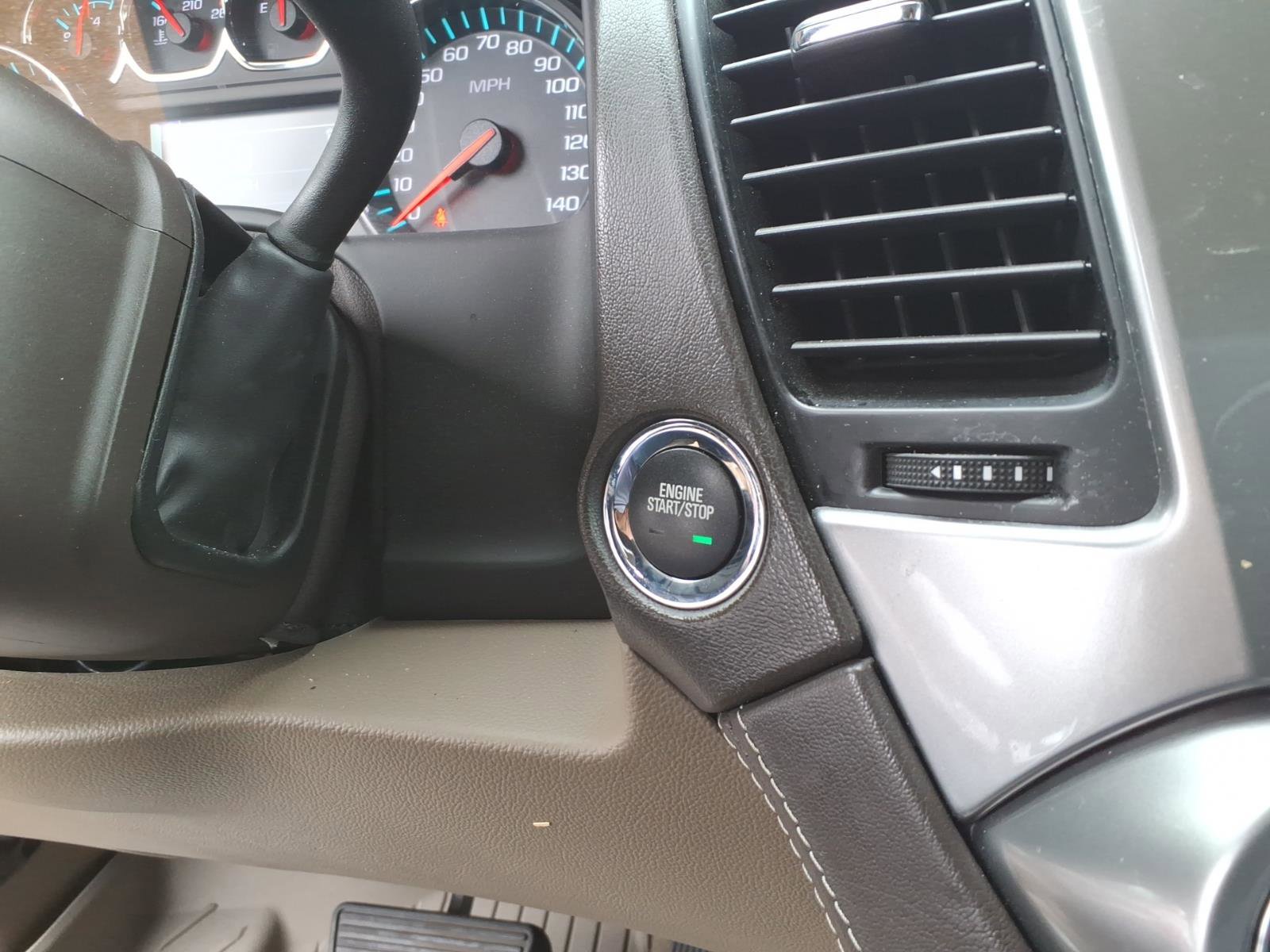 Used 2020 Chevrolet Tahoe LT w/ Luxury Package image 13