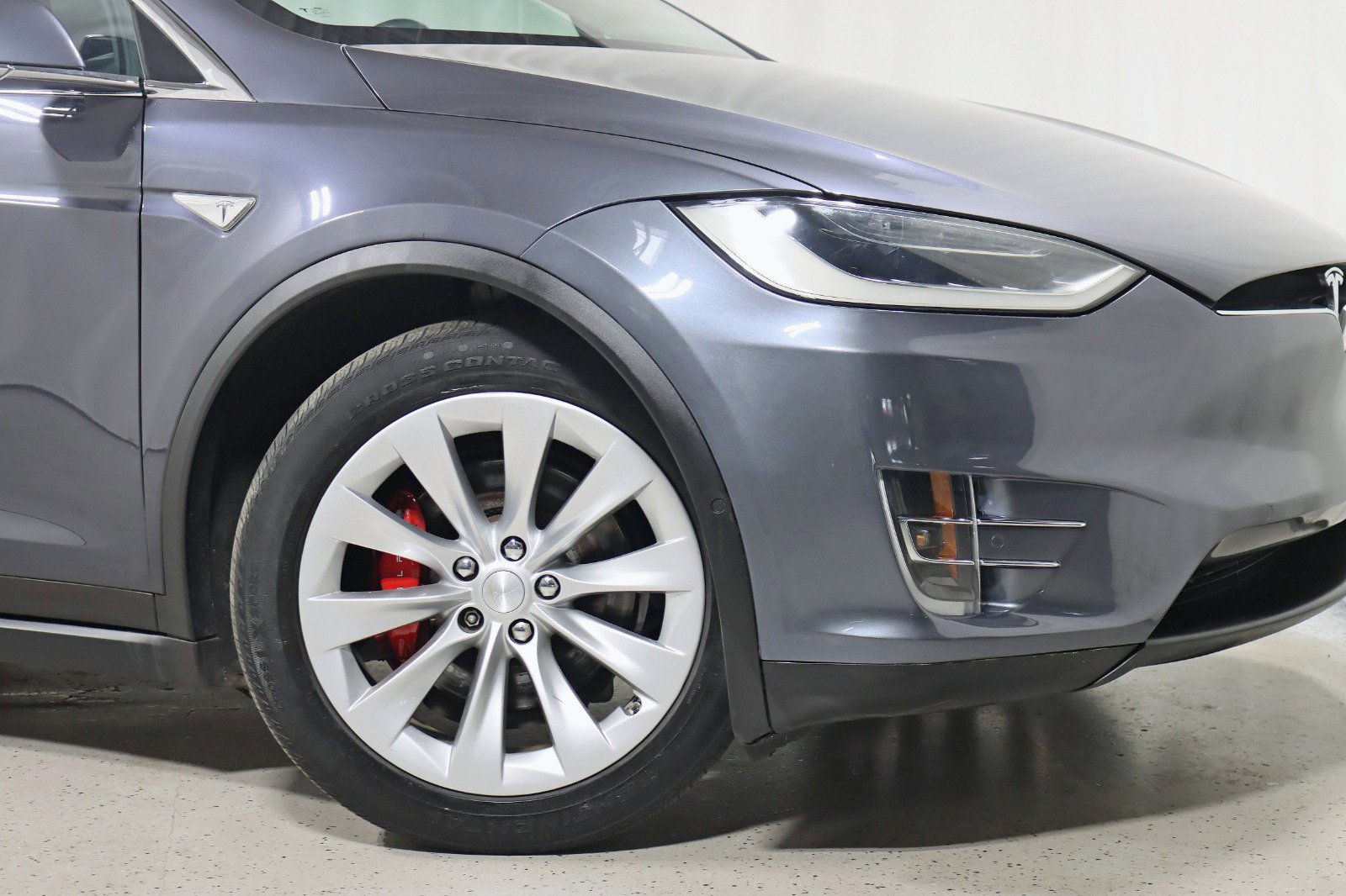 Used 2016 Tesla Model X Performance image 5