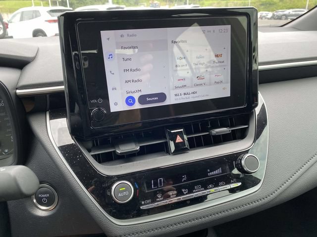 Used 2025 Toyota Corolla SE FWD image 20