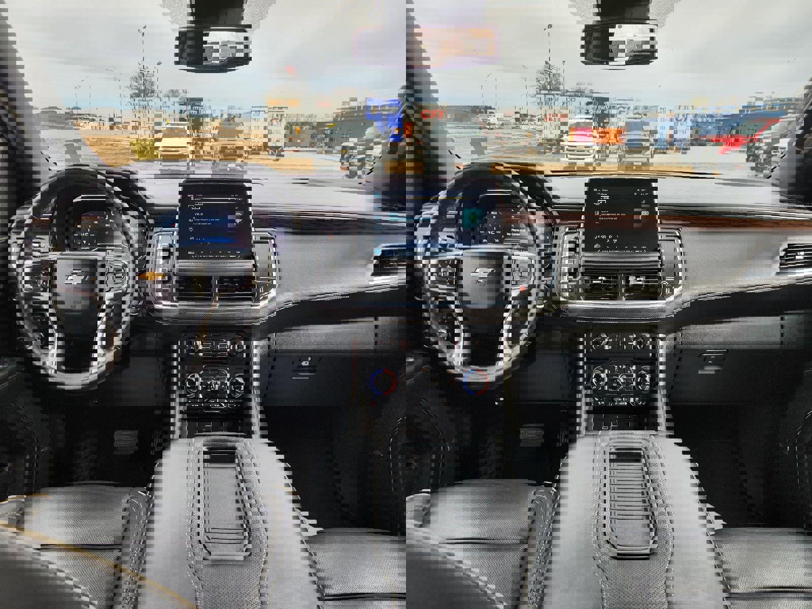 Used 2024 Chevrolet Suburban Premier image 53