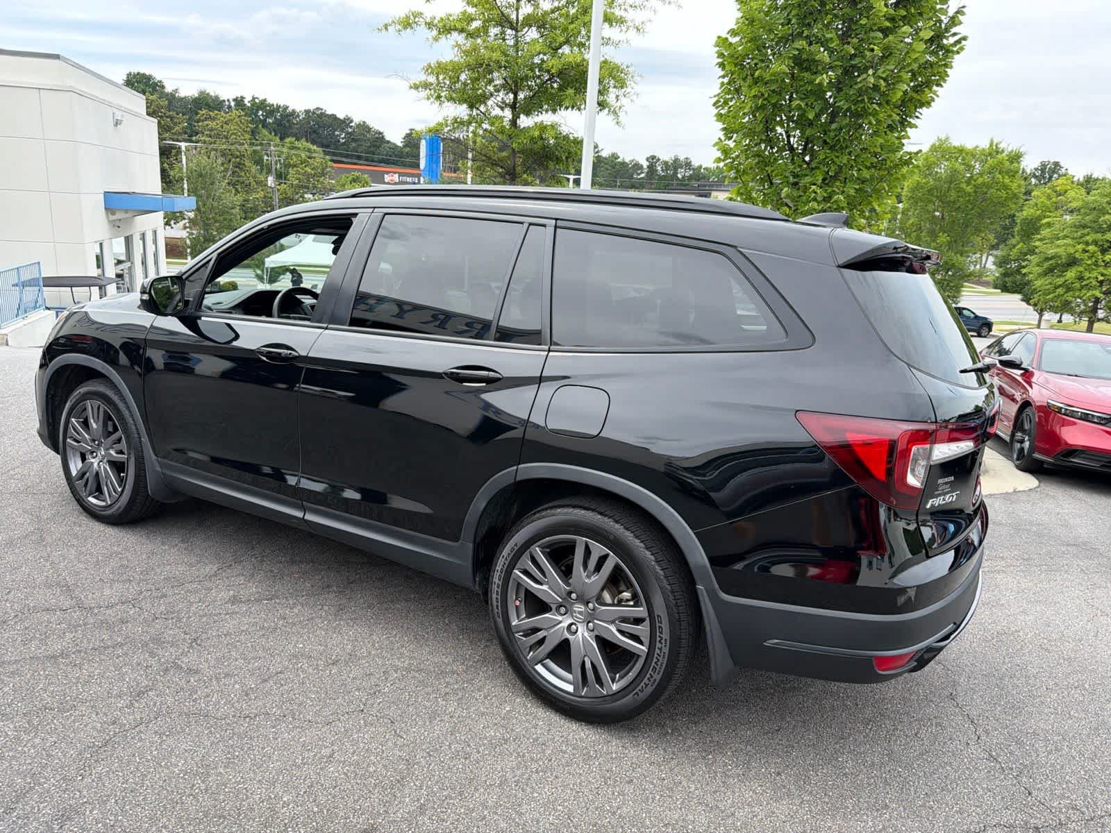 Used 2022 Honda Pilot Sport image 8