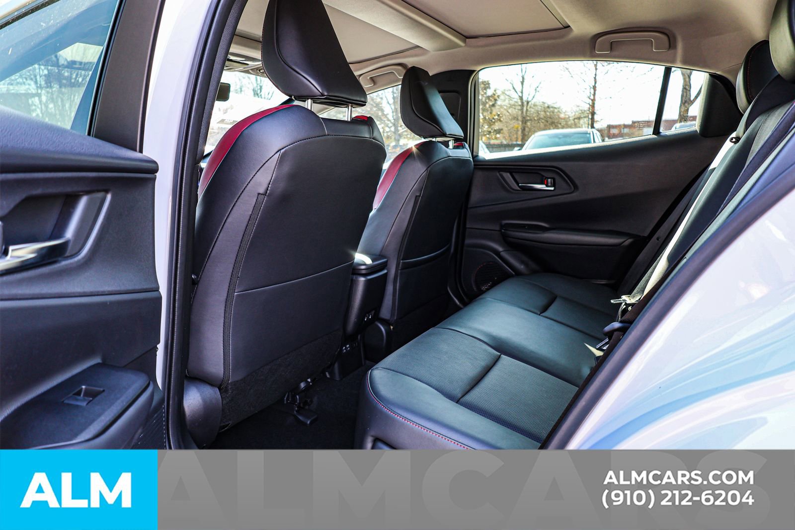 Used 2024 Toyota Prius Prime Premium w/ Advanced Technology Package FWD image 19